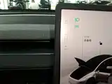 Photo 14 - Tesla Model Y L