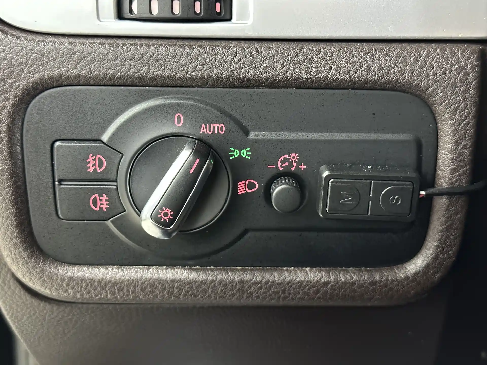 Фото 30 - Volkswagen Touareg