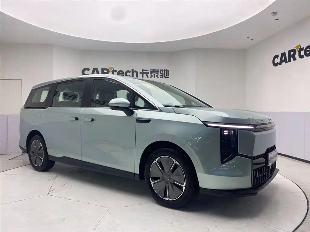 SAIC Maxus Dajia 7 2024 Facelift Super Hybrid Long Range Enjoyment Edition фото 2