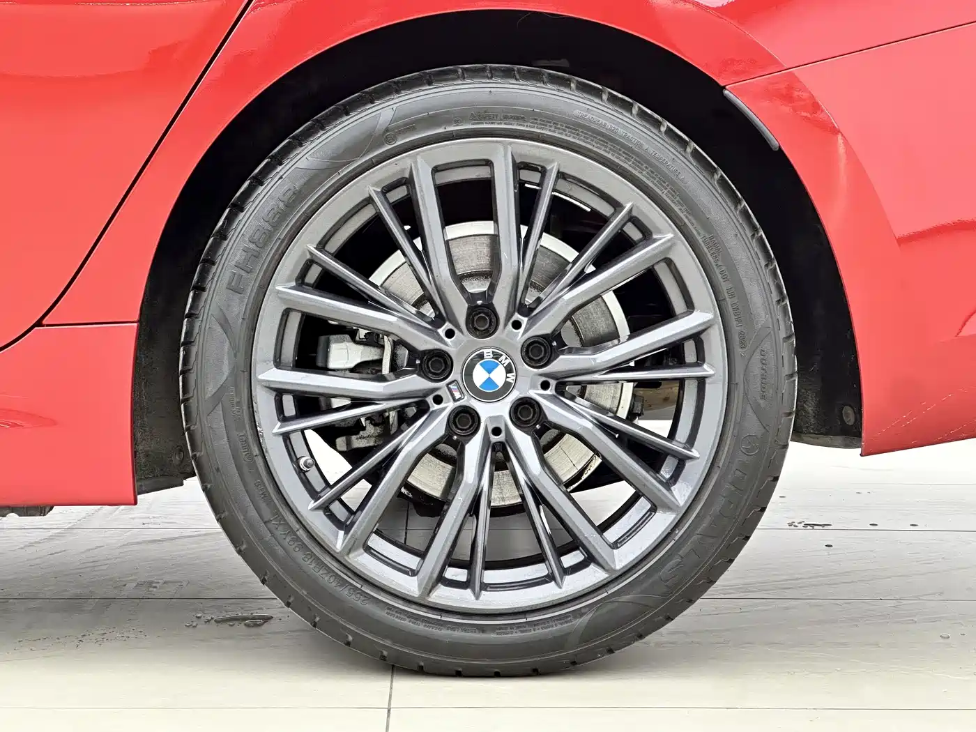 BMW 3 Series 2020 325Li M Sport Black Night Package фото 17