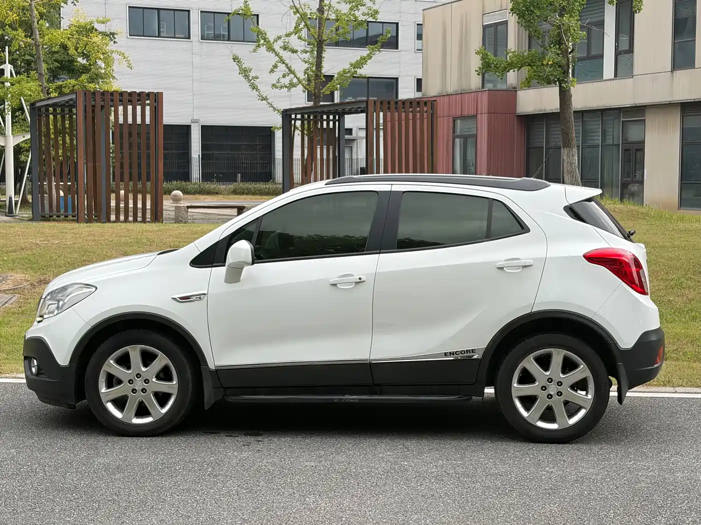 Buick Encore 2013 2014 1.4T Automatic 2WD Urban Elite