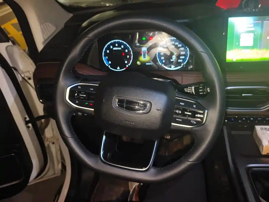 Geely Haoyue 2021 2022 1.8TD DCT Luxury 7-Seater