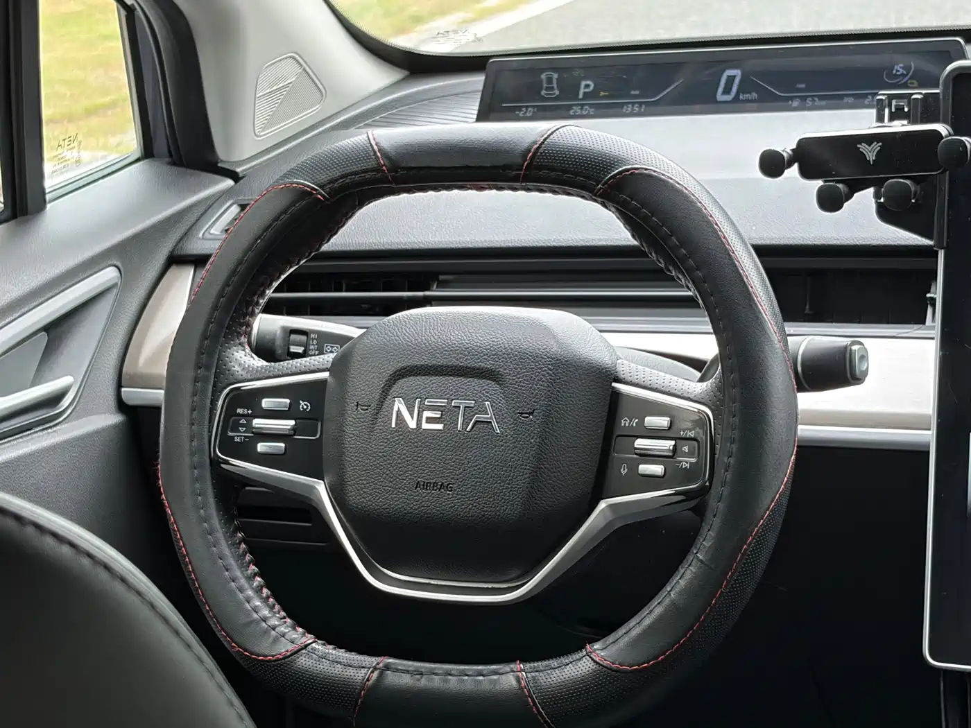 Nezha Auto Nezha V 2021 2021 Long Range Intelligent Edition