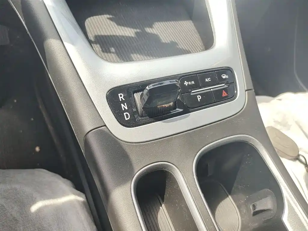 Geely Galaxy Starry Wish 2026 Edition 310km Youth Version фото 14