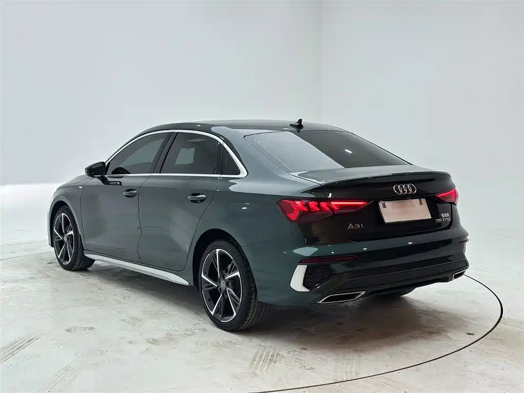 Audi A3 2022 A3L Limousine 35 TFSI Style Sport фото 4