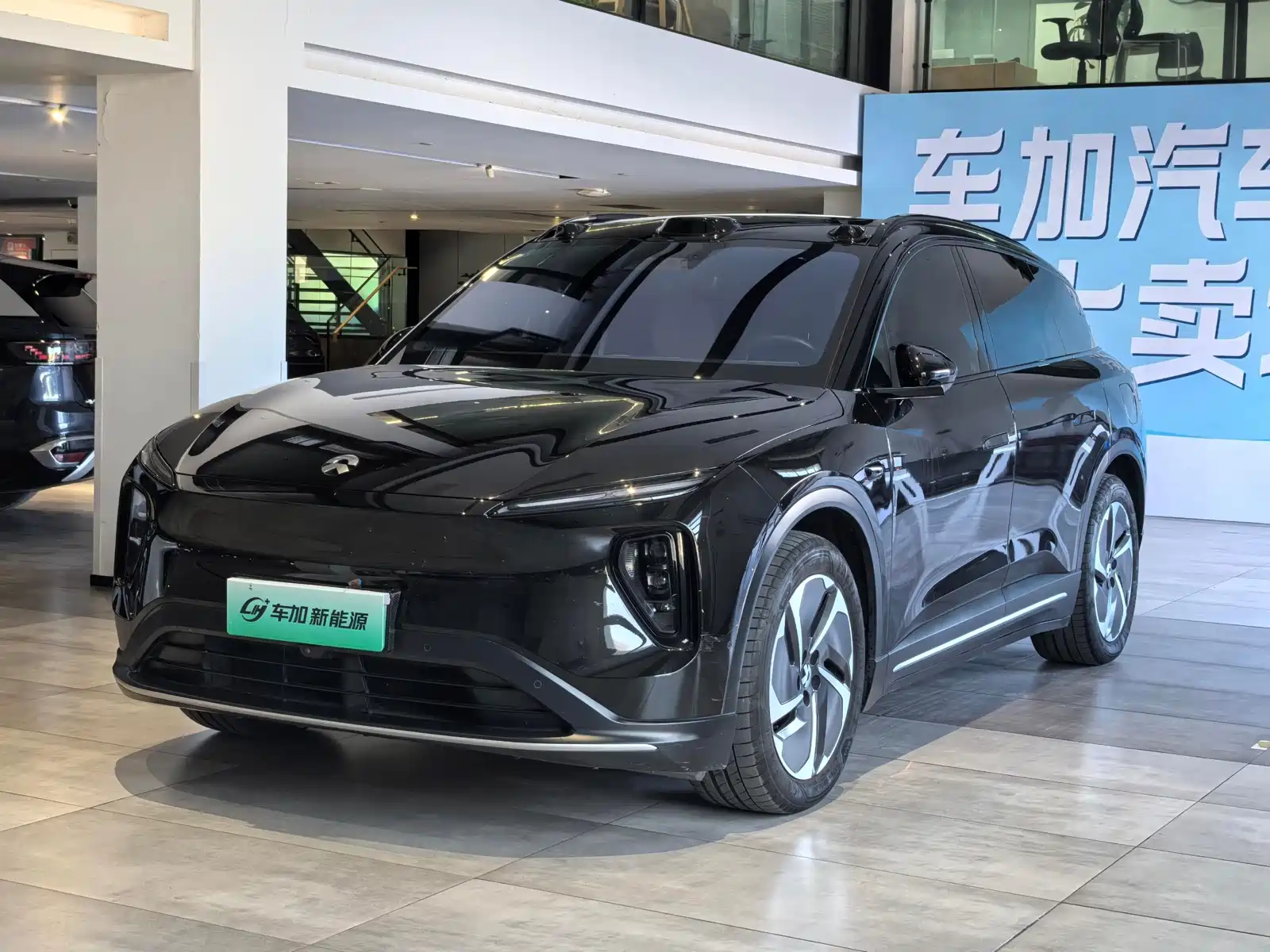 Фото 1 - NIO ES6