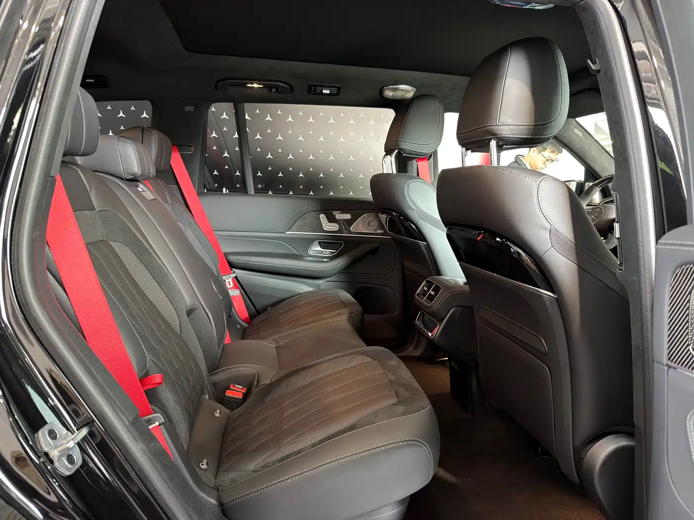 MERCEDES-BENZ GLS AMG