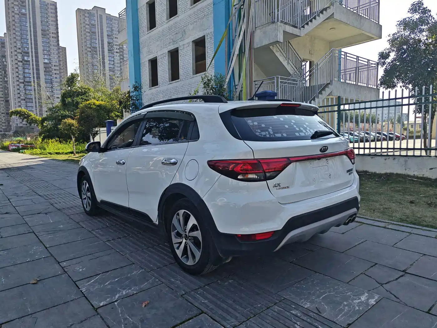 Kia KX CROSS 2019 1.4L AT GLS China V фото 10