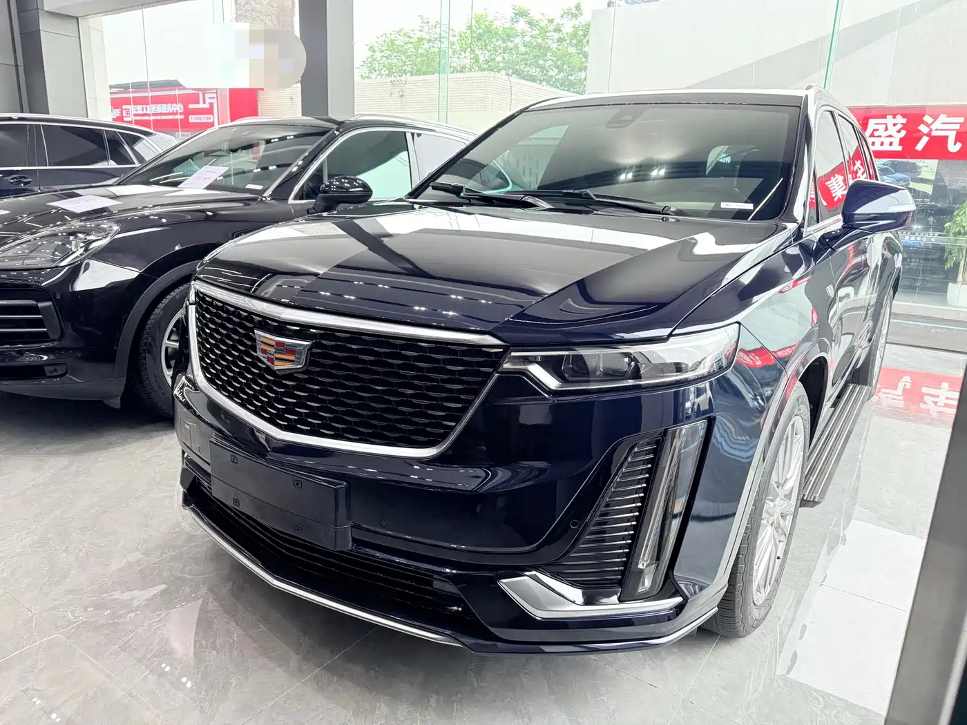 Cadillac XT6 2021 2.0T 6-Seater 2WD Luxury Edition