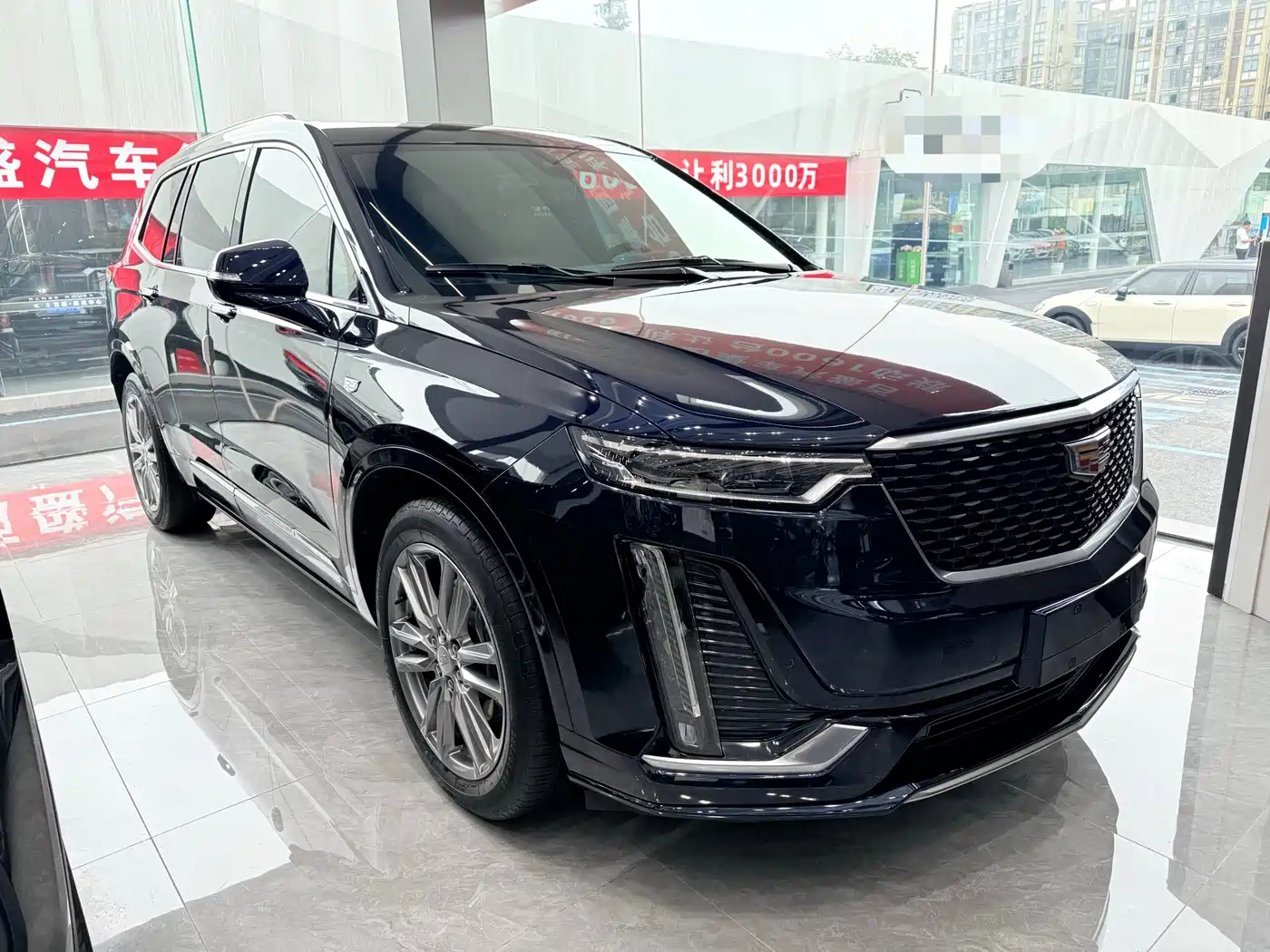 Cadillac XT6 2021 2.0T 6-Seater 2WD Luxury Edition фото 3