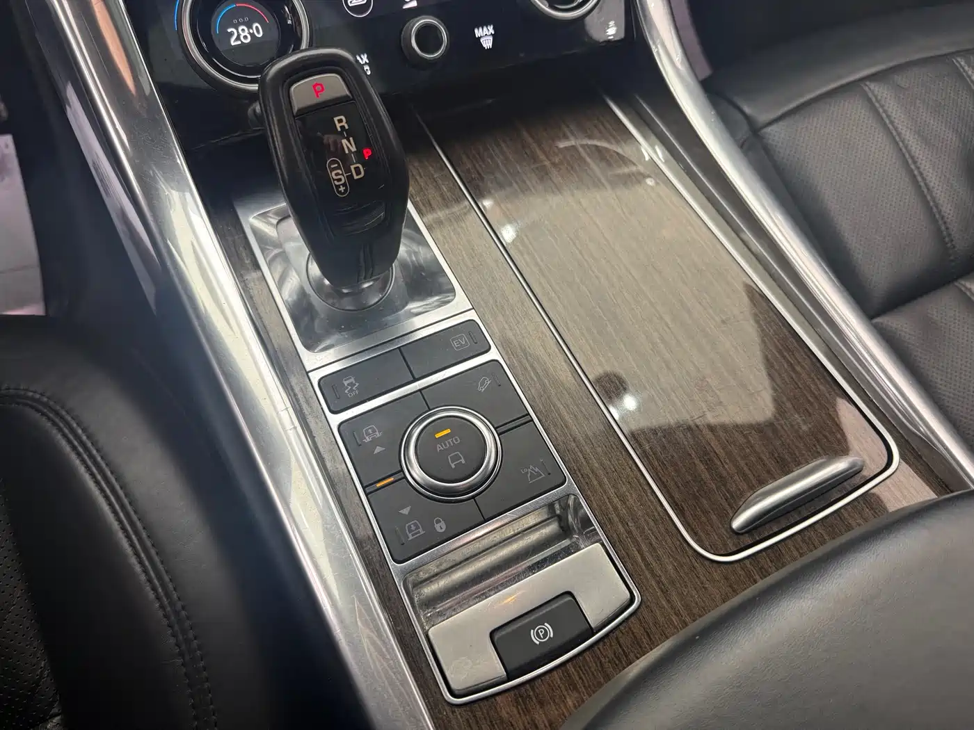 LAND ROVER RANGE ROVER SPORT NEW ENERGY