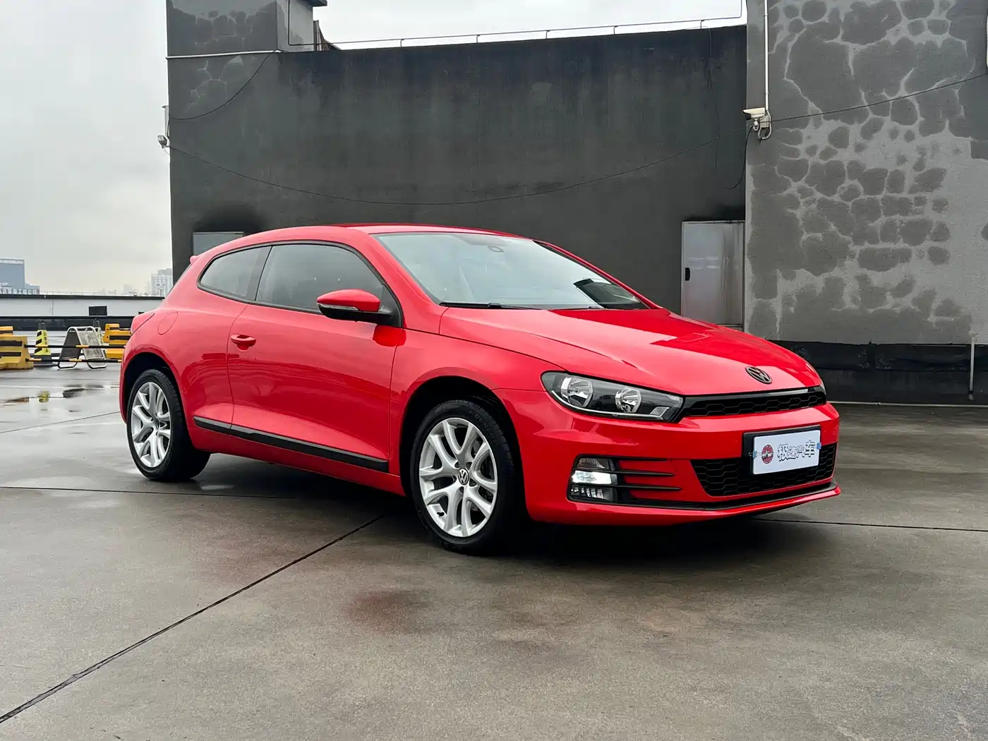 Volkswagen Scirocco 2015 1.4TSI Trend Edition фото 3