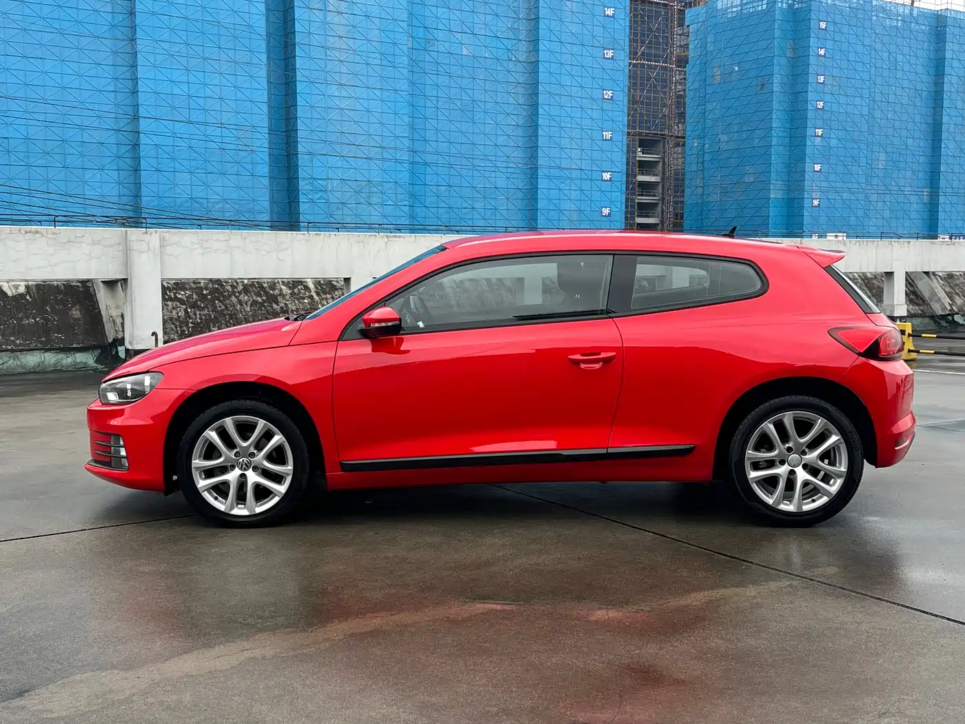 Volkswagen Scirocco 2015 1.4TSI Trend Edition фото 5