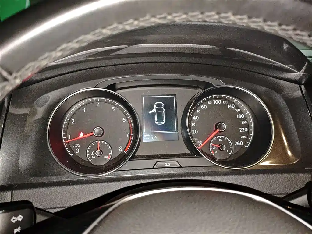 Volkswagen Golf 2018 1.6L Automatic Comfort фото 4