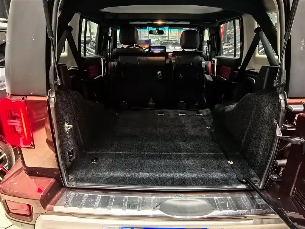 BAIC ORV Beijing Offroad BJ40 2018 PLUS 2.0T Manual 4WD Premium Edition China V фото 4