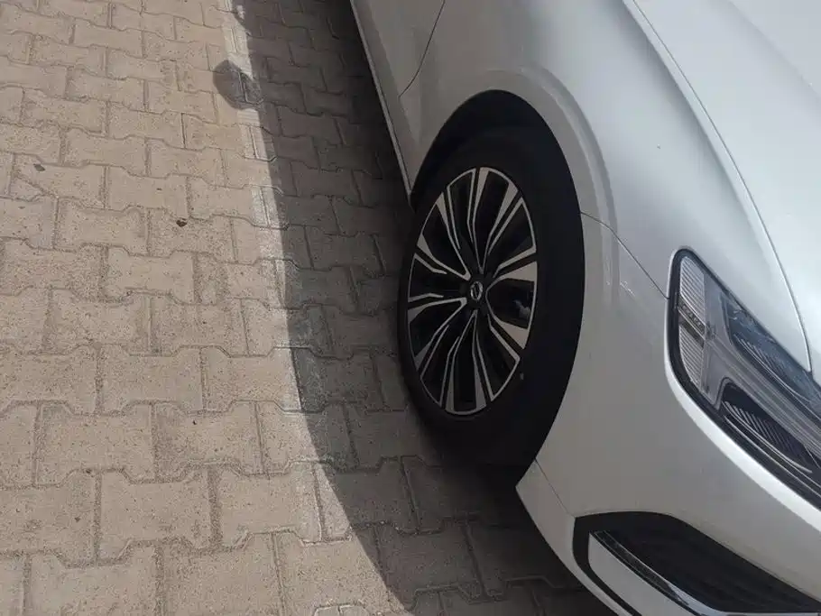 Volvo S60 2026 2026 B4 Smart Beyond Luxury Edition