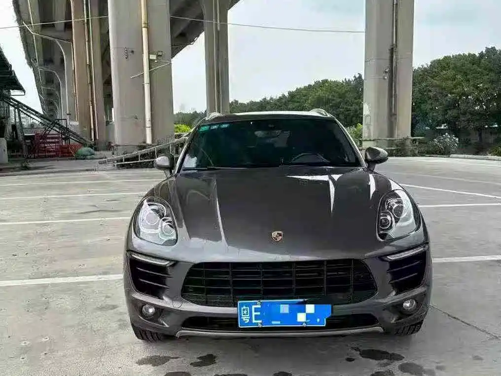 Porsche Macan 2017 Macan 2.0T фото 2
