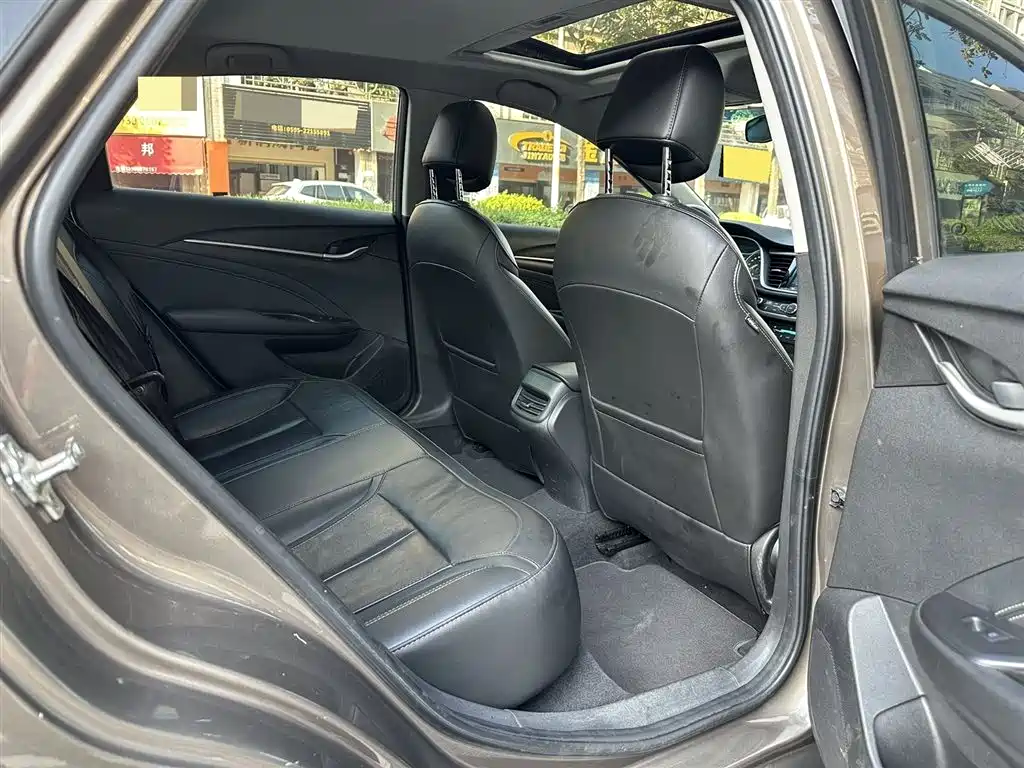 Buick Excelle 2017 15N Automatic Luxury фото 8