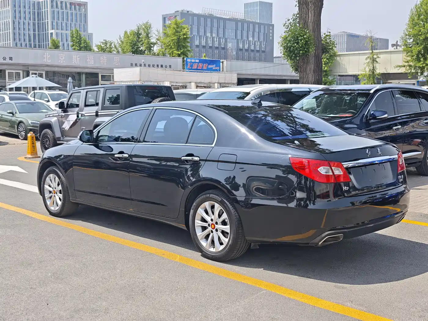 Hongqi H7 2015 2.0T Luxury фото 4