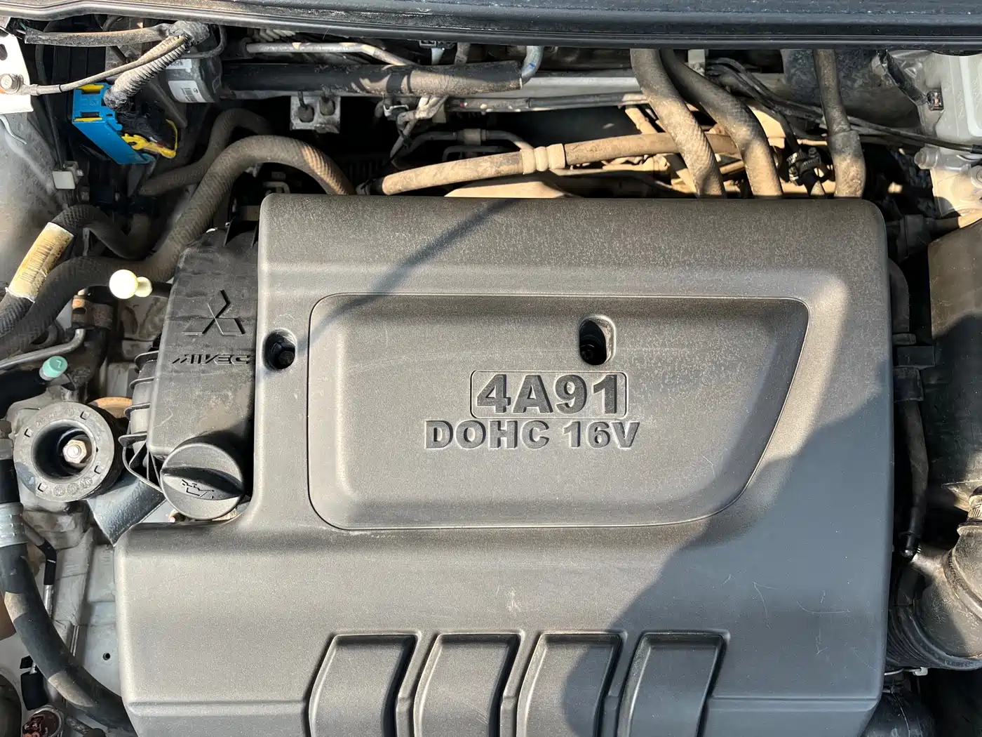 Soueast V5 Lingzhi 2015 2015 1.5L Manual Jazz Edition