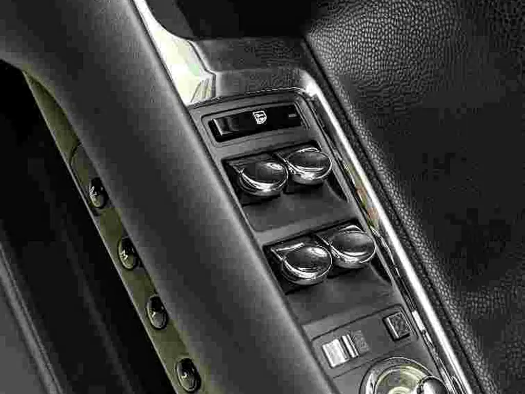 Rolls-Royce Wraith 2018 2018 6.6T Standard