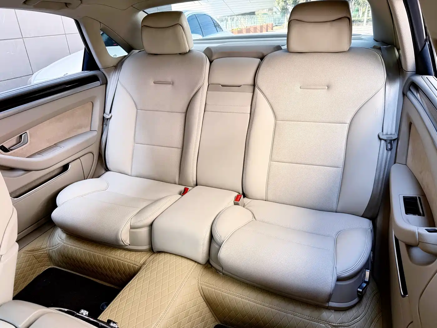 Audi A8 2008 A8L 4.2 FSI Prestige фото 50