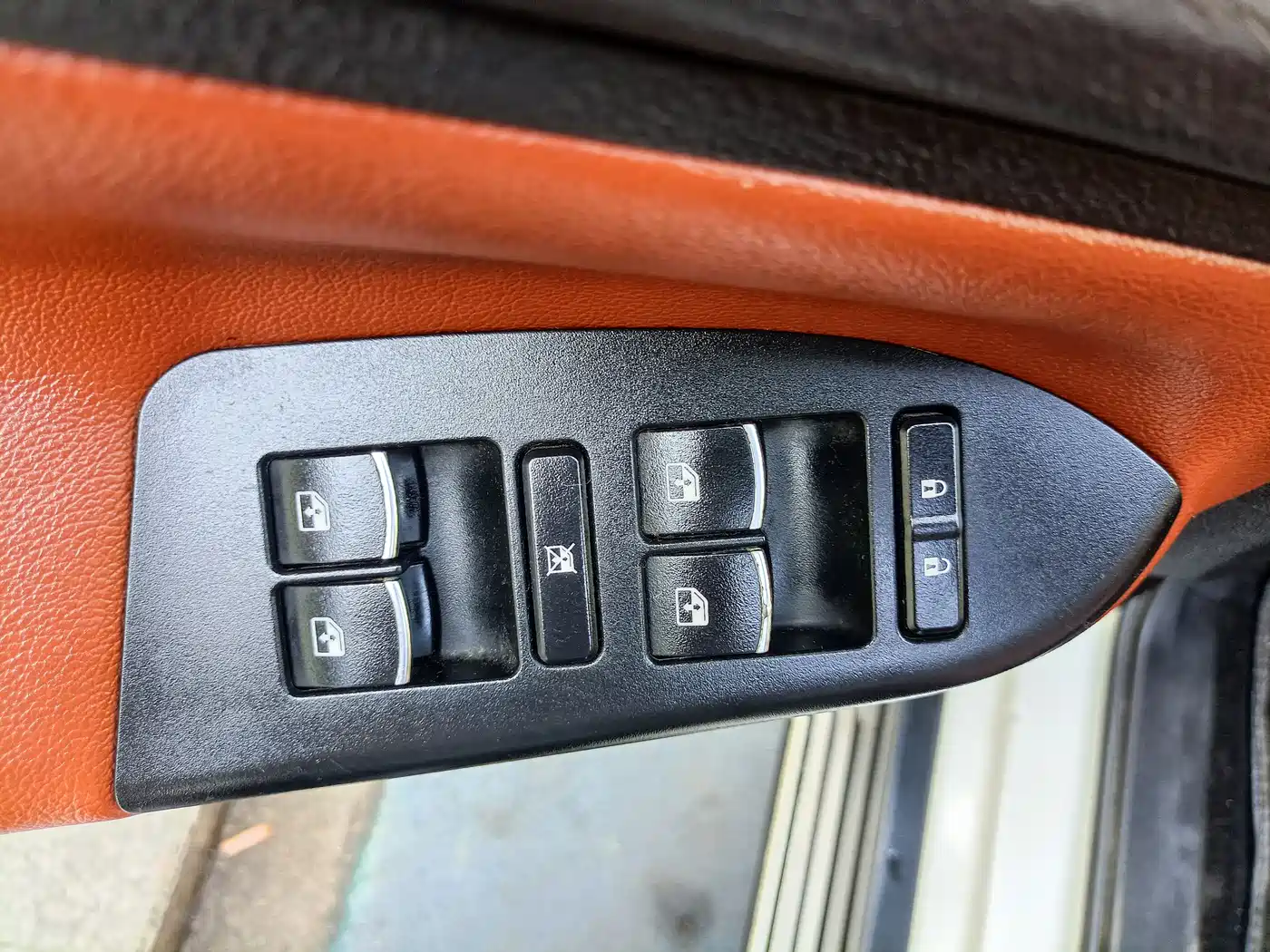 BAIC Huansu S3 2016 2016 S3L 1.5L Manual Premium