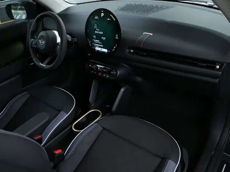 MINI Electric MINI COOPER 2025 2024 456km COOPER E Classic