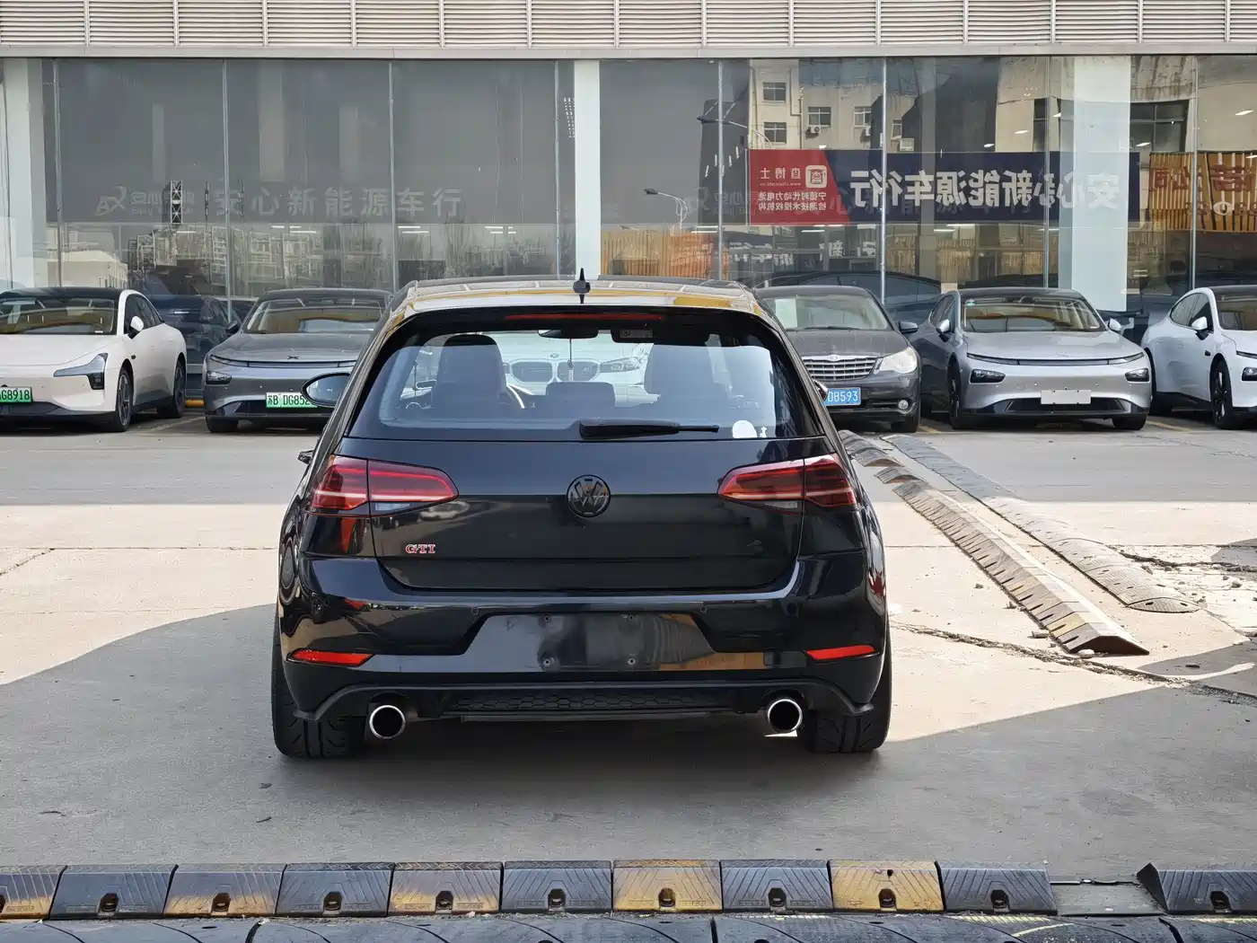 Volkswagen Golf GTI 2018 2.0TSI GTI фото 5
