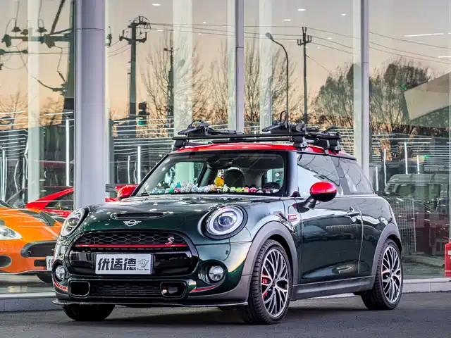 MINI 