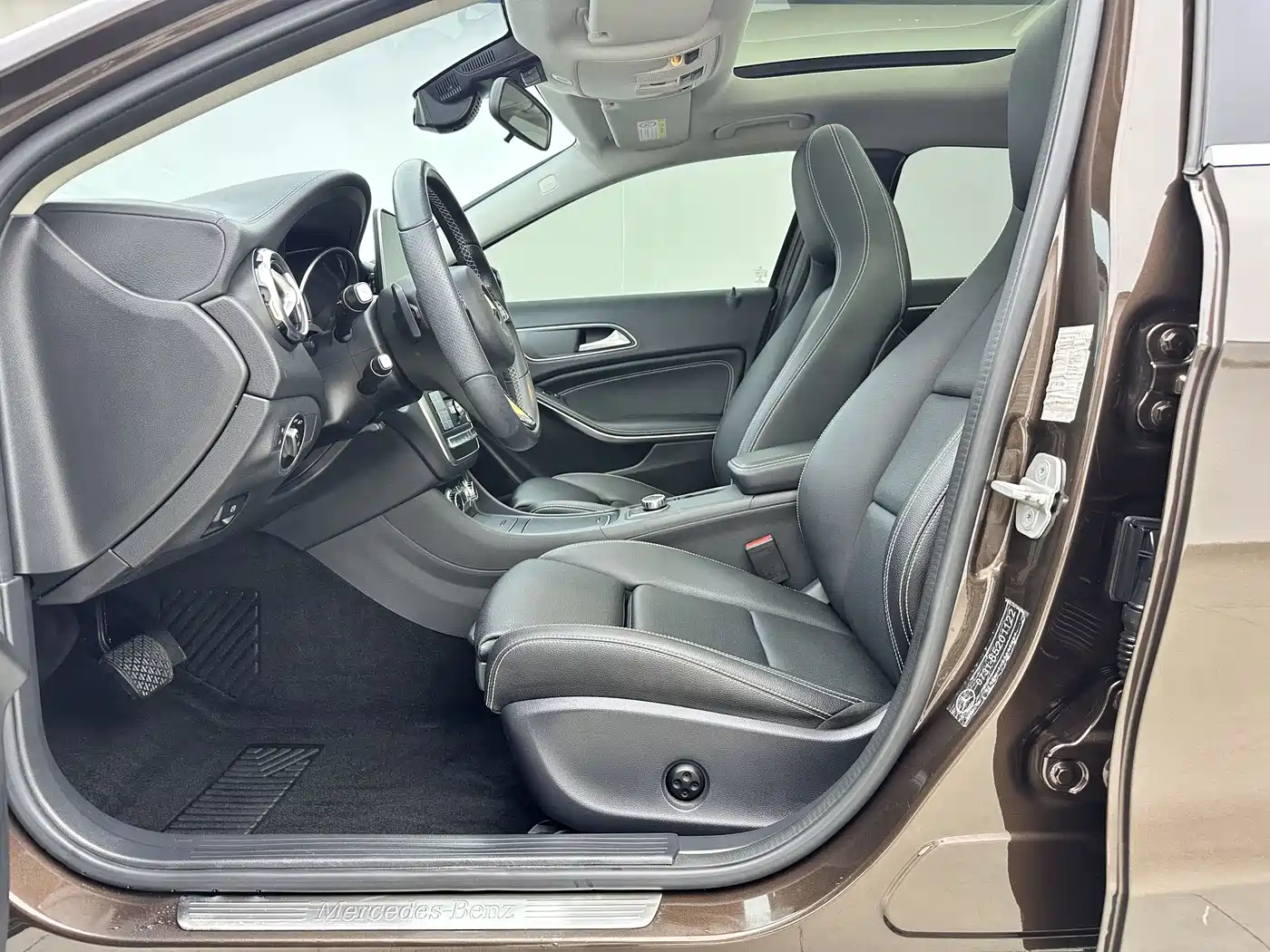 Mercedes-Benz GLA 2017 GLA 220 4MATIC Fashion фото 16