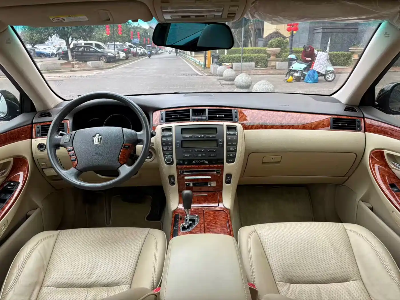 Toyota Crown 2009 2.5L Royal Special Enhanced Edition фото 8