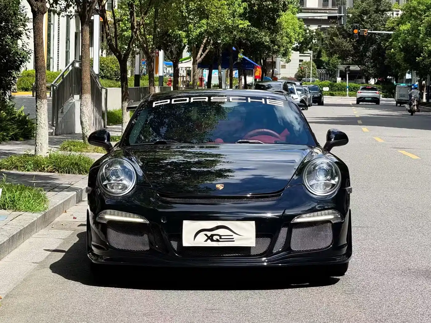 Photo 2 - Porsche 911