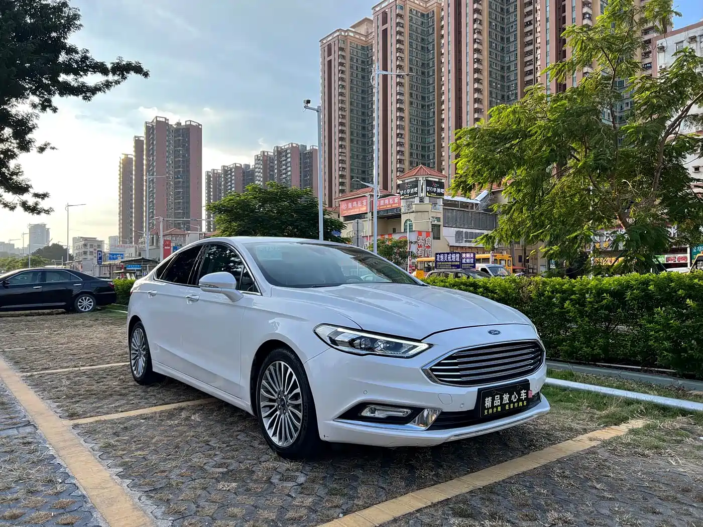 Photo 3 - Ford Mondeo