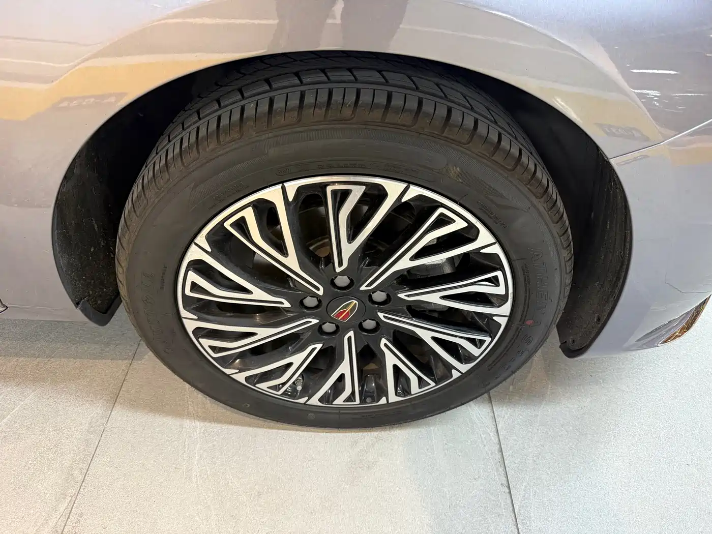 Hongqi H5 2023 2.0T Auto Smart Connect Flag Comfort фото 12