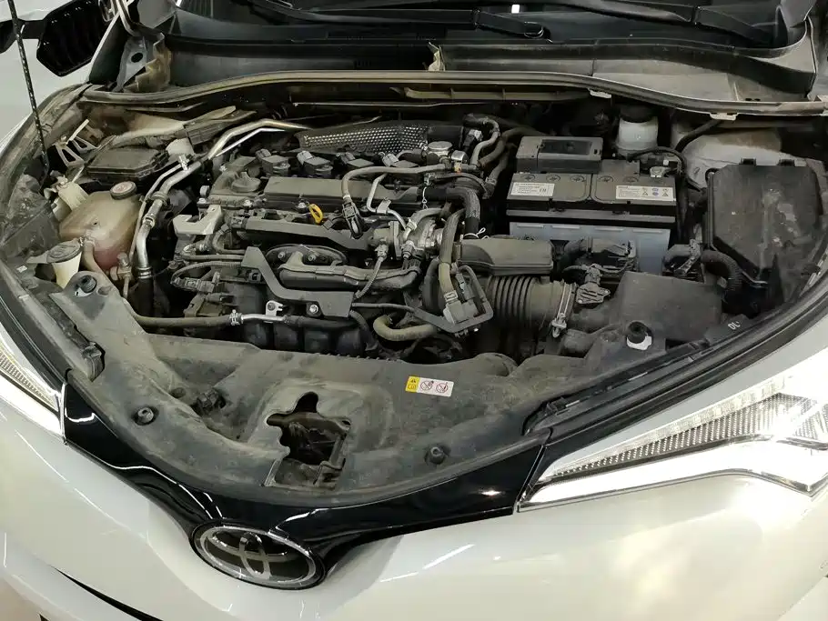Toyota C-HR 2020 2020 Model 2.0L Luxury