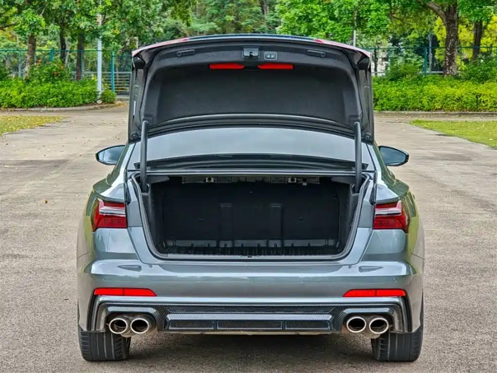 Audi A6L 2019 55 TFSI quattro Exclusive Dynamic фото 12