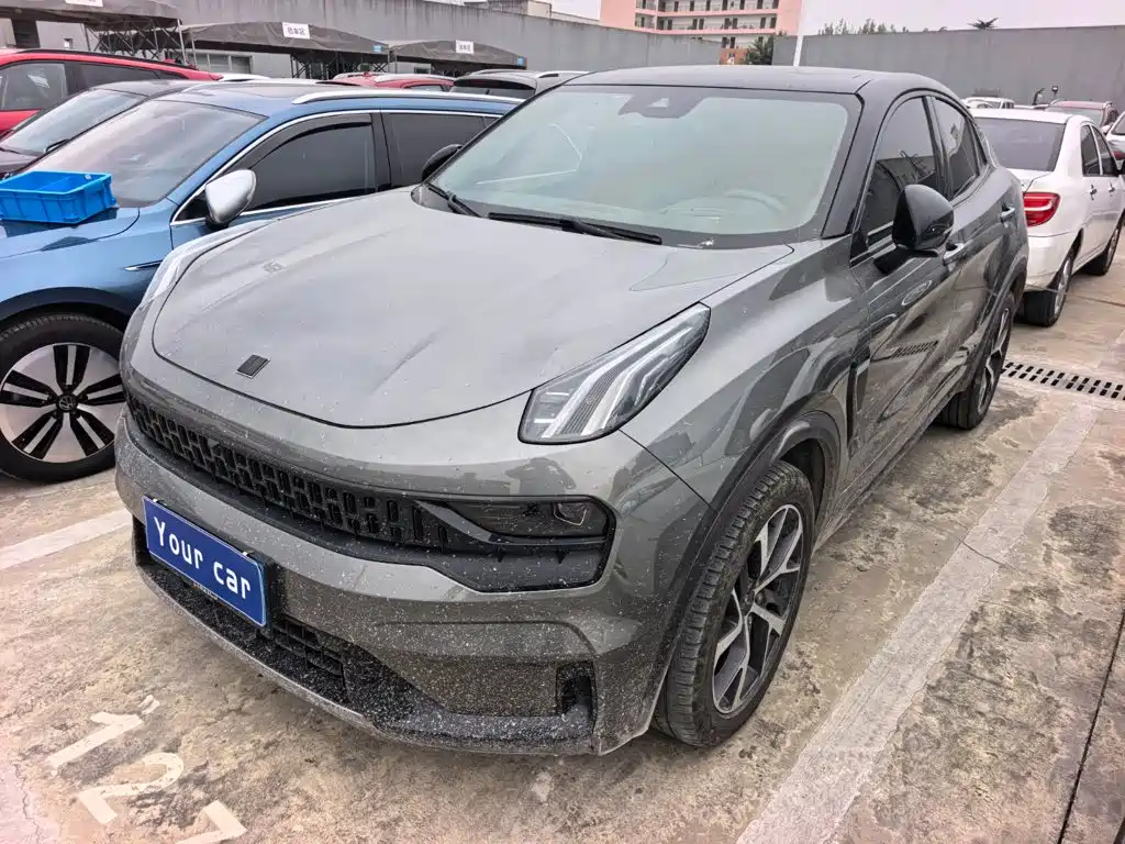 Photo 1 - Lynk & Co 05