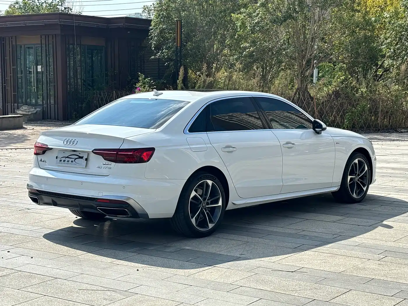 AUDI A4L