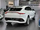 Фото 6 - Aston Martin DBX
