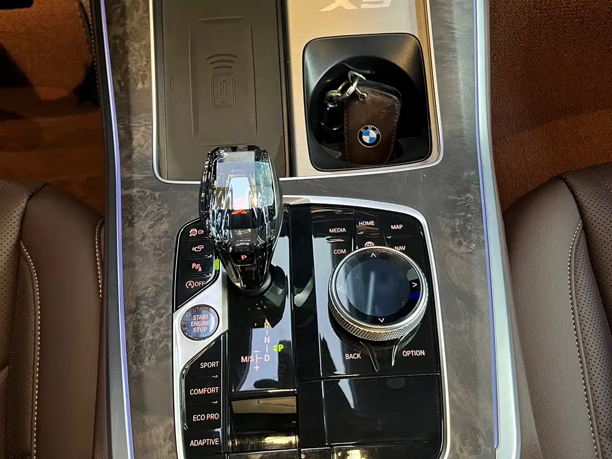 BMW X5 2022 xDrive 30Li Premium M Sport Package фото 32