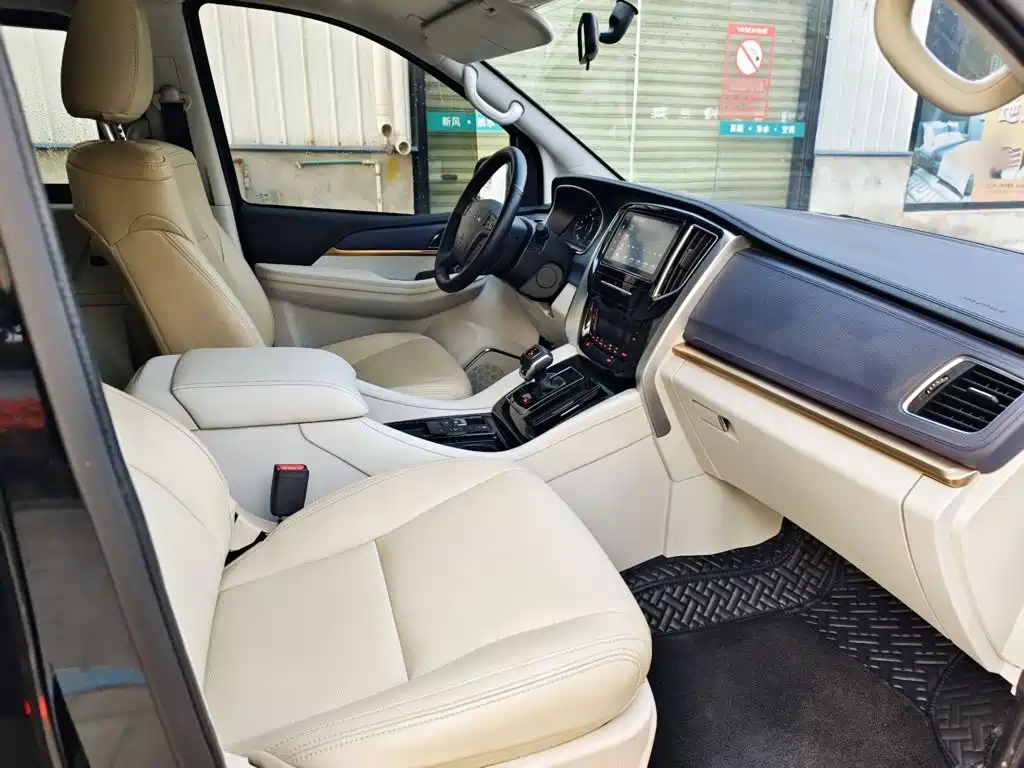 Dongfeng Fengxing Fengxing M7 2022 2022 Noble Series 2.0T Automatic Marquis Edition