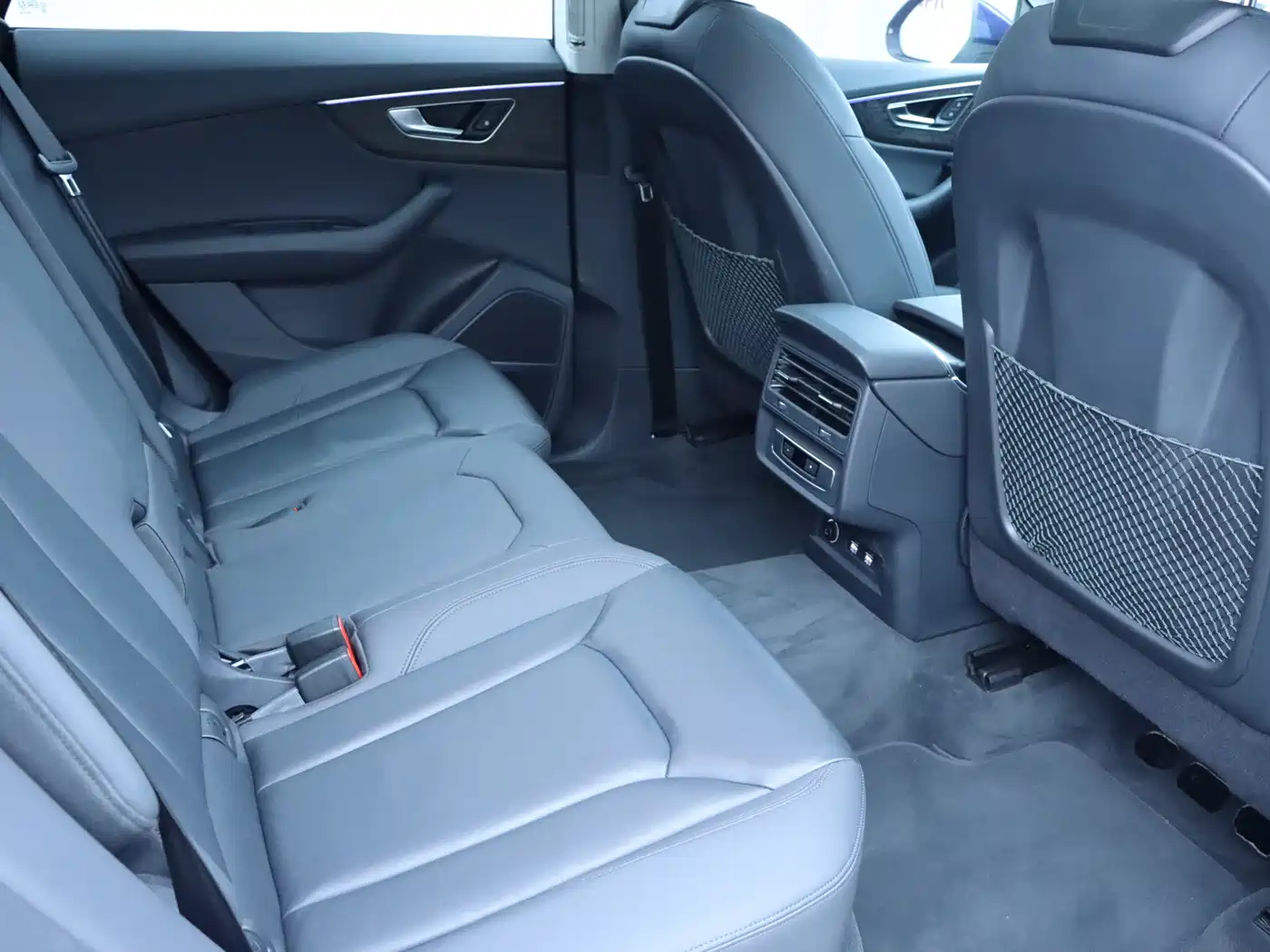 Audi Q8 2019 55 TFSI Luxury Dynamic фото 12