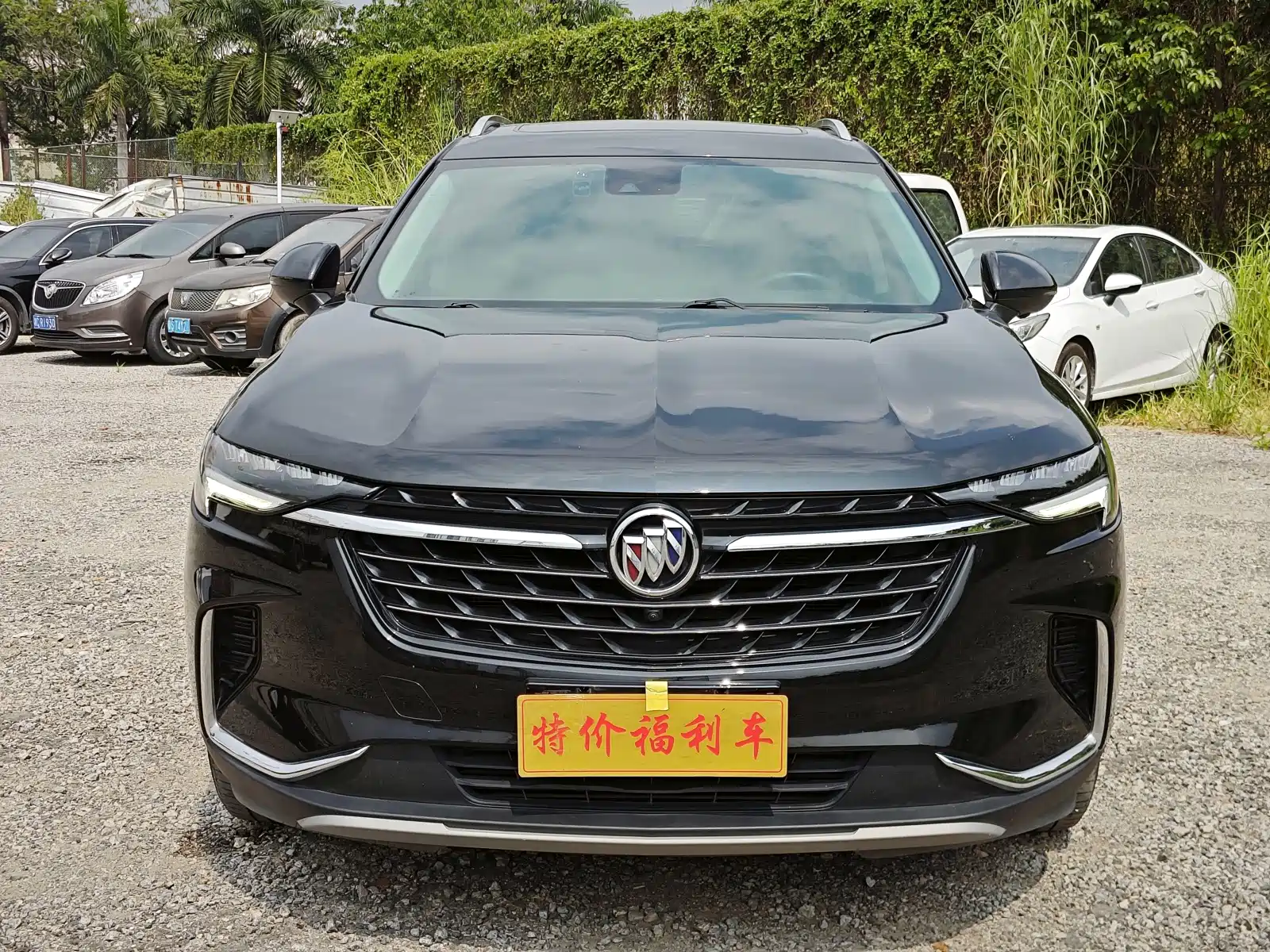 Photo 1 - Buick Envision Plus