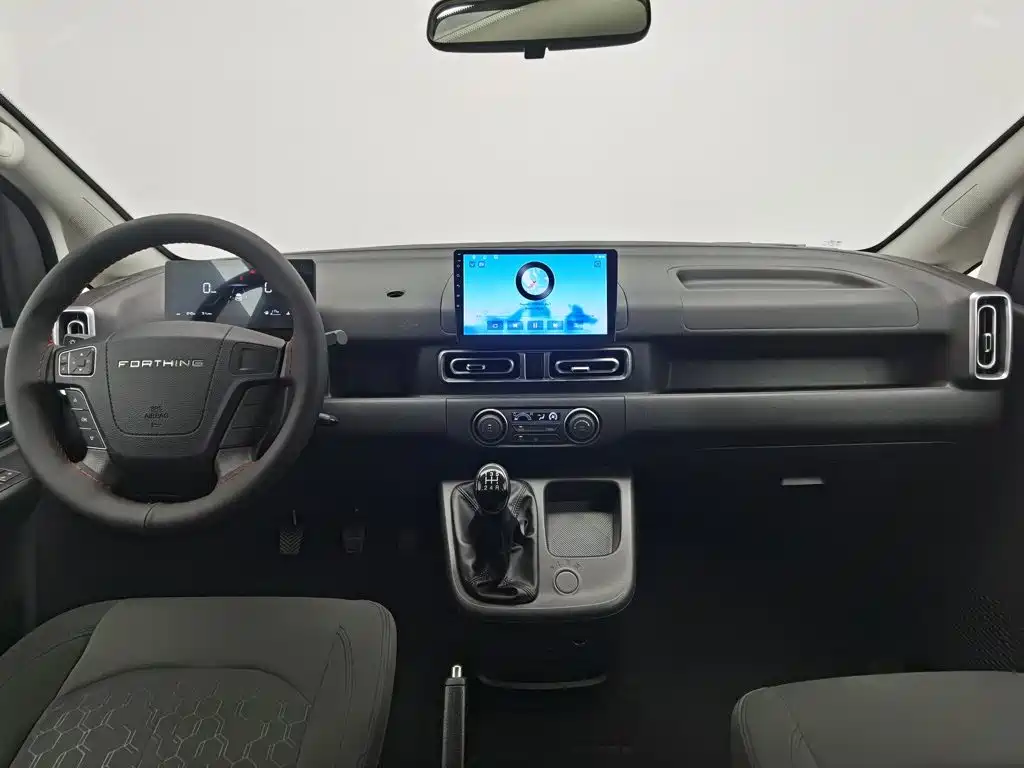 Dongfeng Fengxing Lingzhi PLUS 2026 2027 2.0L Base Model 7-Seater