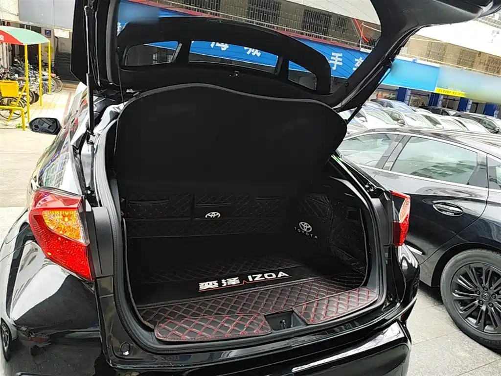 Toyota IZOA 2018 2.0L Yichi Edition China V фото 19
