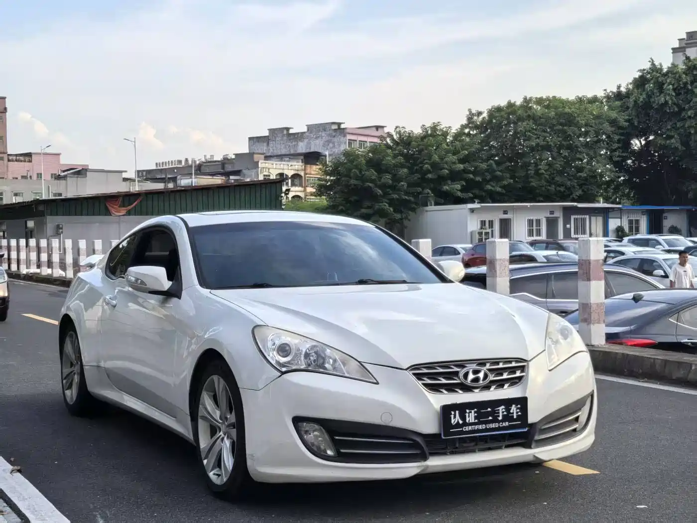 Hyundai Genesis Coupe 2010 2009 2.0T Automatic Elegant Edition