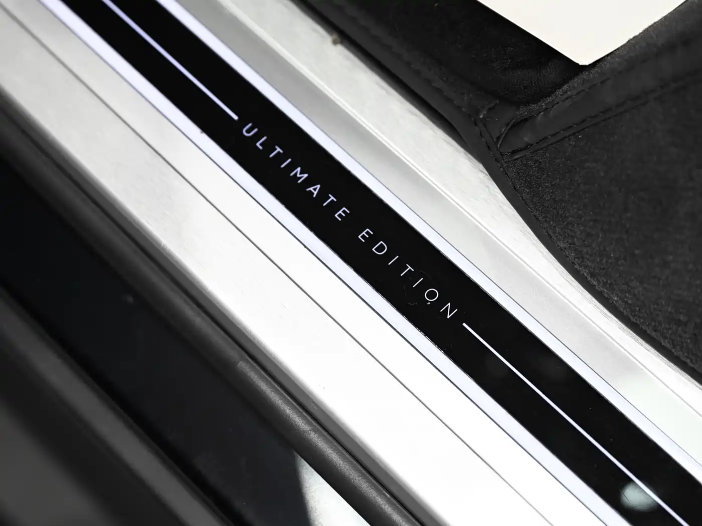 Land Rover Range Rover Sport 2022 Model 5.0 SC V8 SVR Peak Collector's Edition фото 11