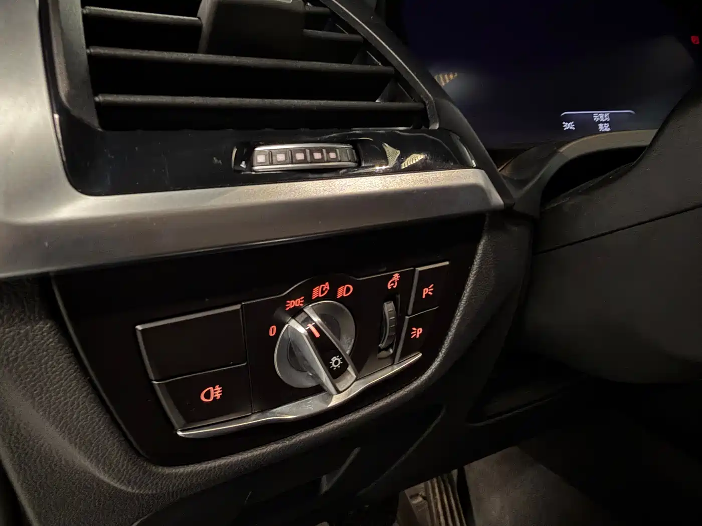 BMW X3 2020 xDrive25i Luxury Package фото 8