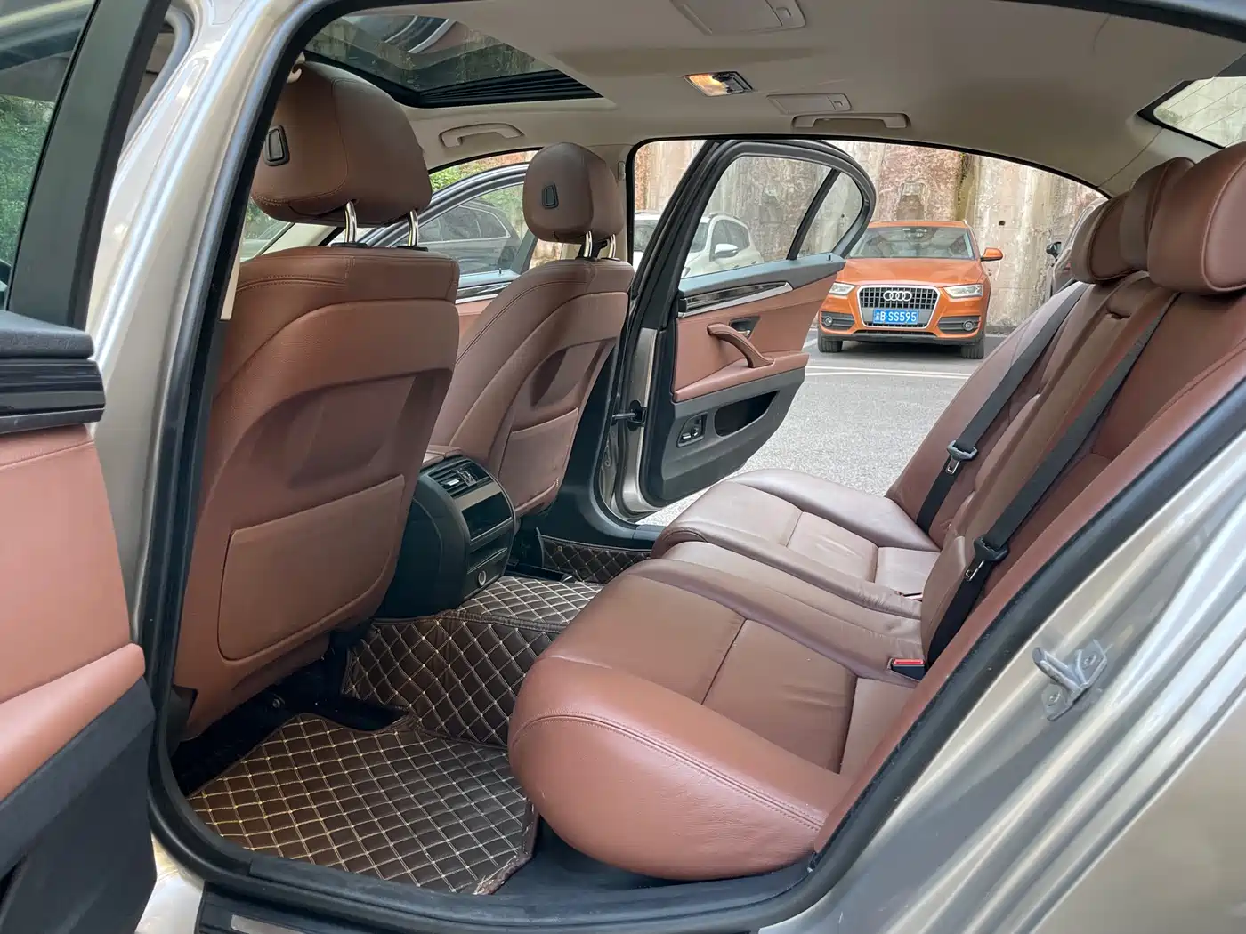 BMW 5 Series 2014 520Li Elegance фото 12